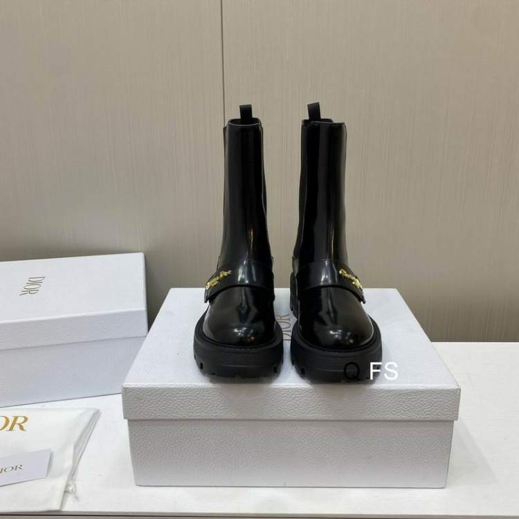 Picture of Dior Shoes _SKUDiorsz35-40NW12073513